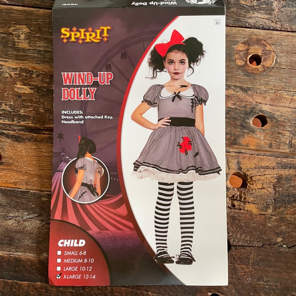 Wind up doll costume!